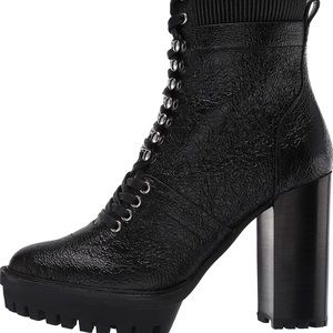 Like new! Vince Camuto Ermania lace up platform boots!